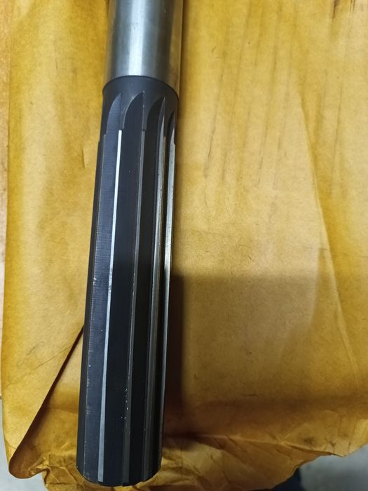 Rozwiertak ręczny Hss 40 mm h7