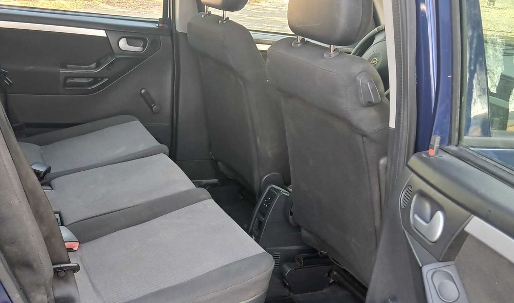 Opel Meriva 2004