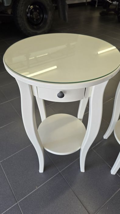 2 Mesas de Cabeceira Ikea