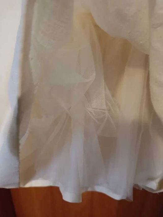 Vestido de Comunhão branco com bordado