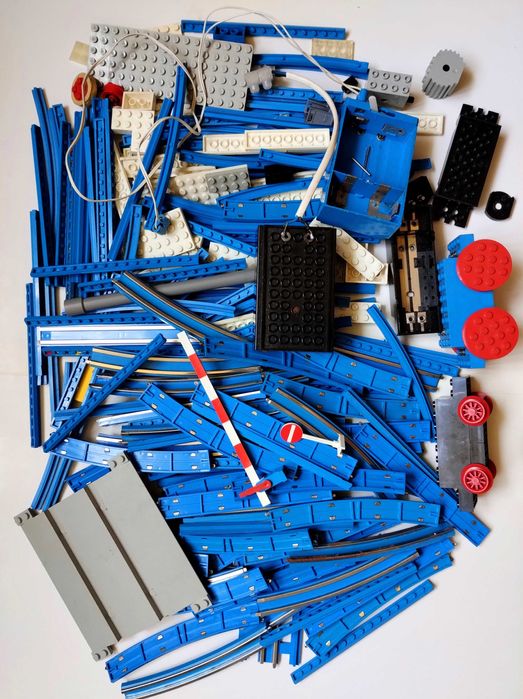 Конструктор Лего ЖД Железная Дорога