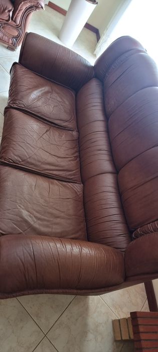 Sofá pele genuína