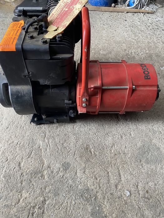 Продається бензогенератор новий