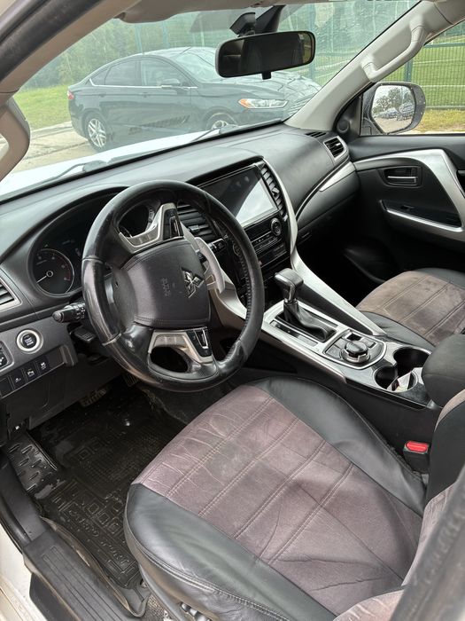 Продаж або обмін на нерухомість