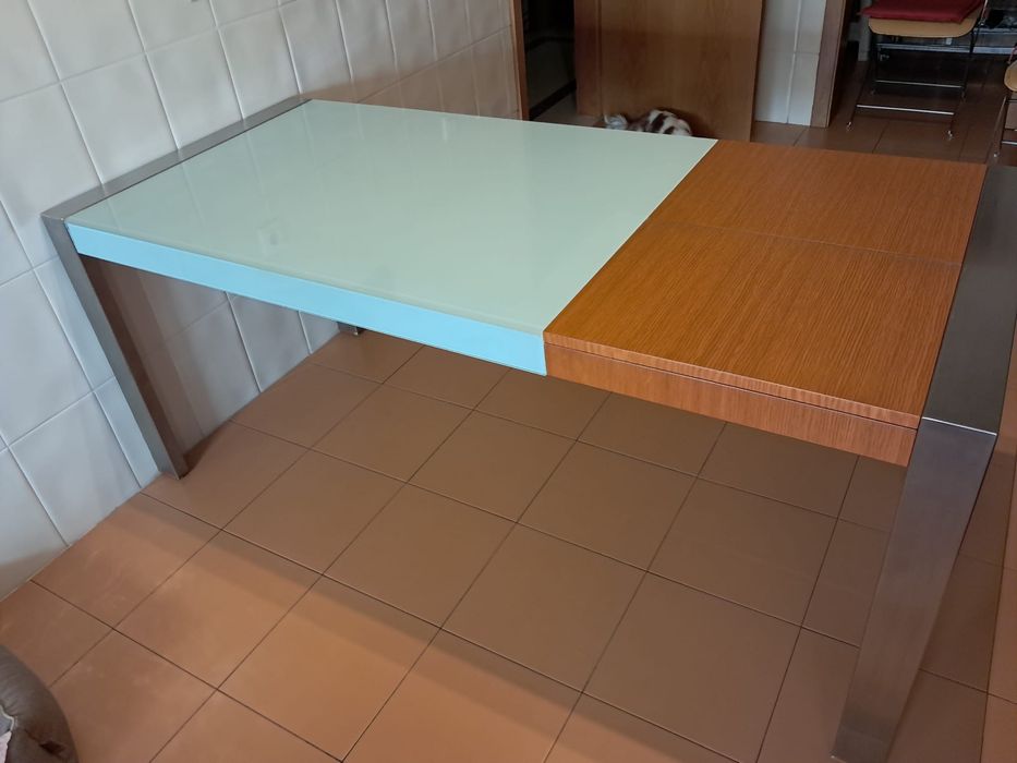 Mesa Cosinha Esrencivel