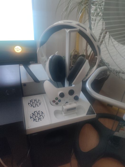 Консоль Microsoft Xbox Series S 512GB