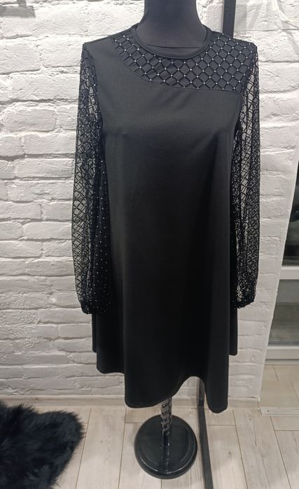 Сукні жіночі святкові