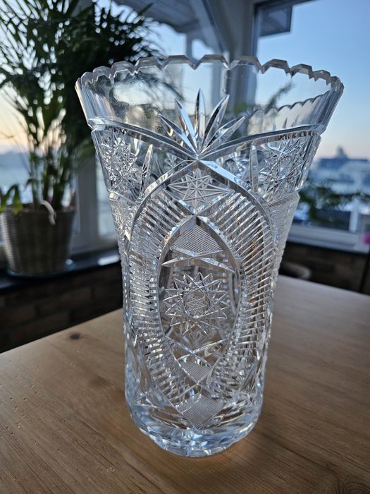 Kryształowy wazon