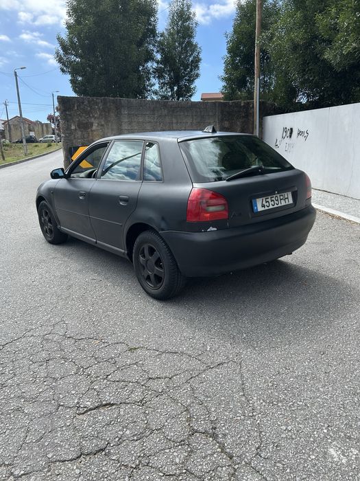 Viatura de retoma Audi A3 8L 1.6 Gasolina BARATO