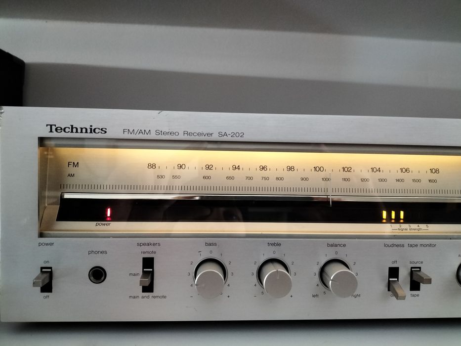 Amplituner Technics SA-202