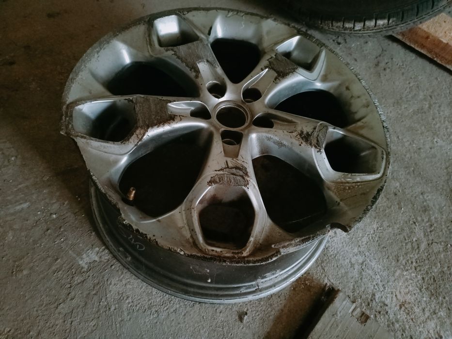 Диски R19. Ford Escape Titanium