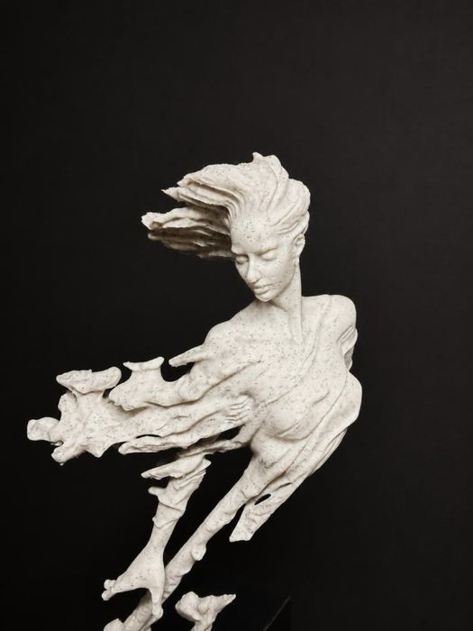 Escultura “Alma Fragmentada” Arte Moderna