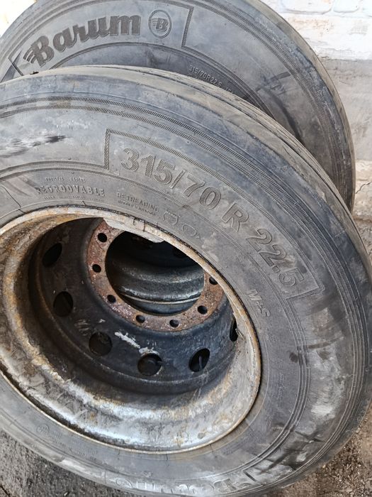 Продам 315/70 R22.5.Гарний торг.
