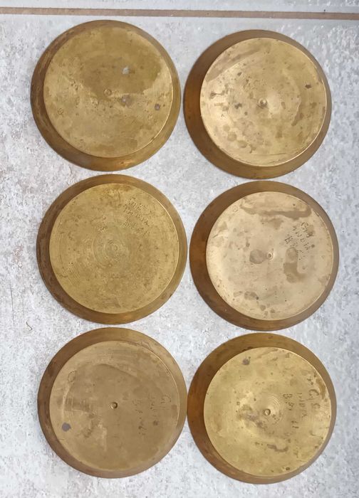 6 mosiężnych podstawek pod kieliszki/szklanki  indyjskie 6,8cm