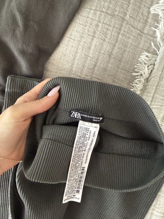 Костюм худі та лосини сірий ZARA в гарному стані