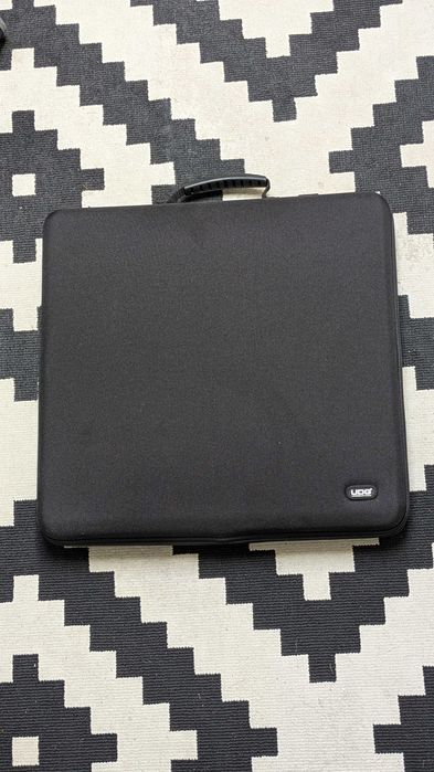 Ableton Push 3 Standalone + Battery, Case & Box