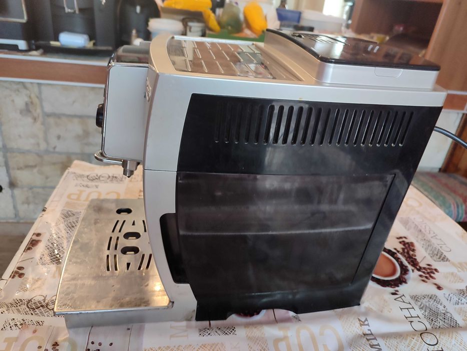 Ekspres Delonghi ECAM25.120.SB