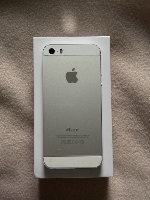 Apple iPhone 5s Silver 16Гб