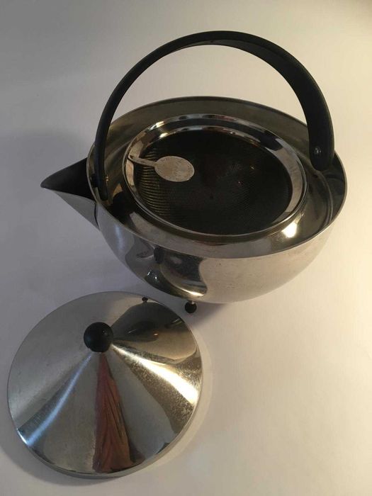 Chaleira BODUM para chá e tisanas em aço inox