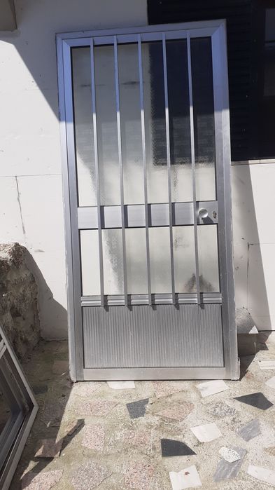 Portas muito baratas despachar