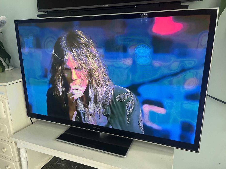 Телевізор 55 дюймів Panasonic Viera VT 50 HDTV