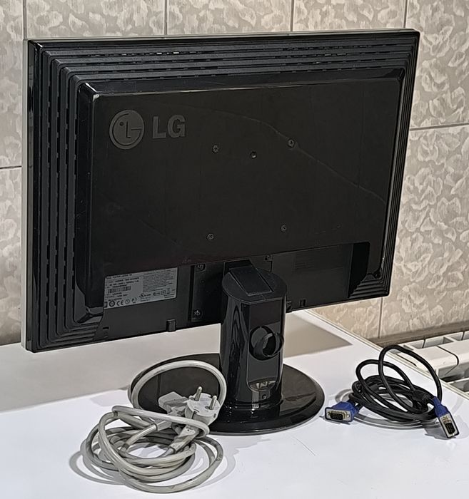 Monitor LG de 22 Polegadas