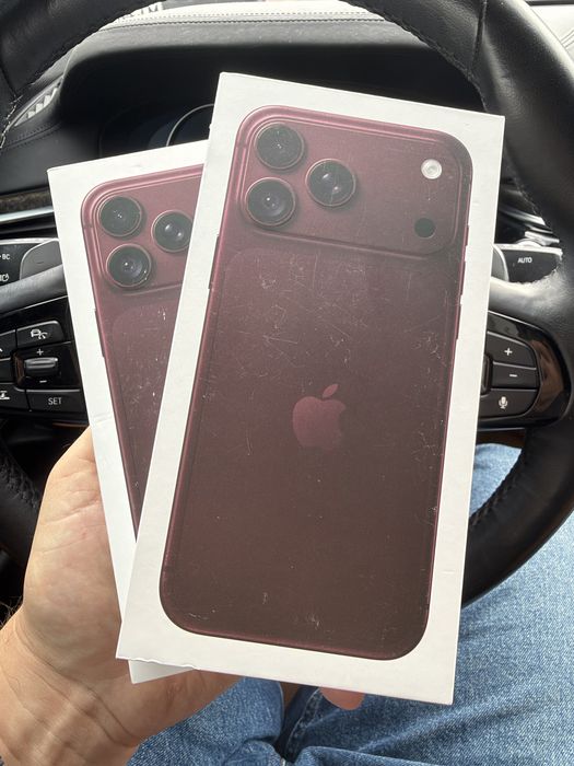 Iphone 18 Pro  256/512 GB  новий є обмін ,  гарантія оплата частинами