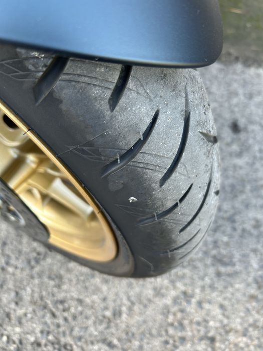 Com apenas 300 kms - T-Max 560 Tech Max