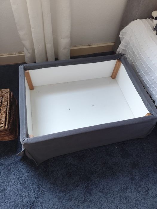 Repousa-pés do IKEA