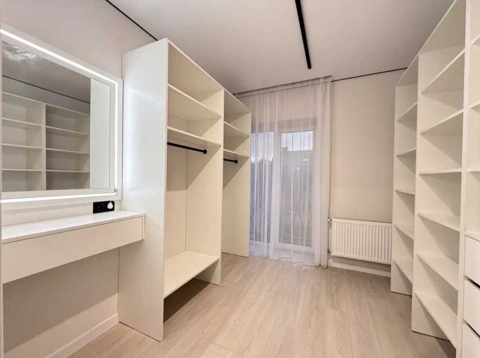 Котедж «Щасливе» з Ремонтом! Ділянка 2,5 сот!