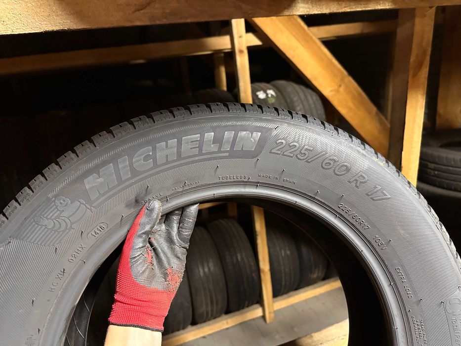 Шини всесезонні 225/60R17 MICHELIN CrossCLIMATE 2шт 6мм