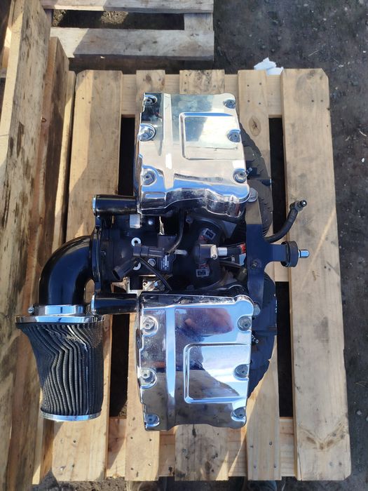 Harley Davidson touring street glide road King electra tc103 - silnik