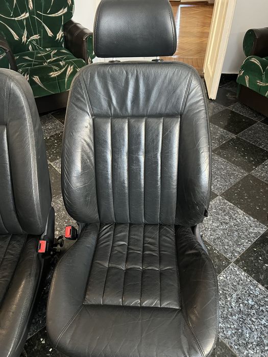 Шкіряні сидіння Audi a6 c5 універсал