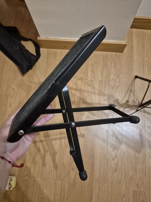 Guitarra classica e acessórios