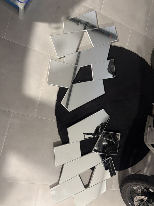 Decorative Mirrors435905745283328001