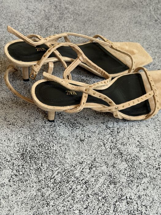 Босоніжки Zara, 38 розмір