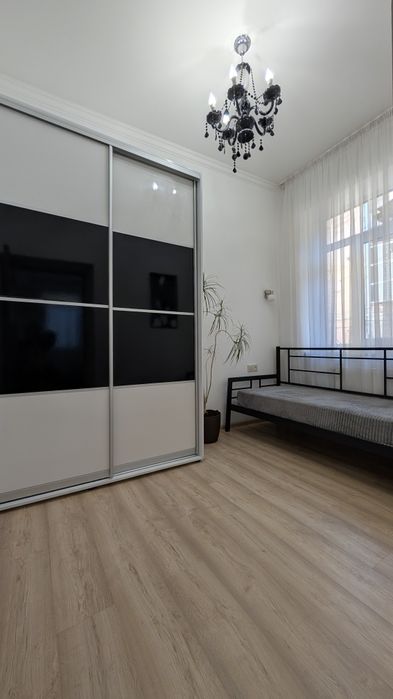 Продаж квартири як готового бізнесу. Власник. Центр 45 м²