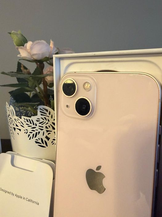 iPhone | 128GB | 100%