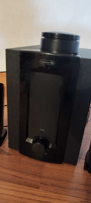 Sistema de som Essential