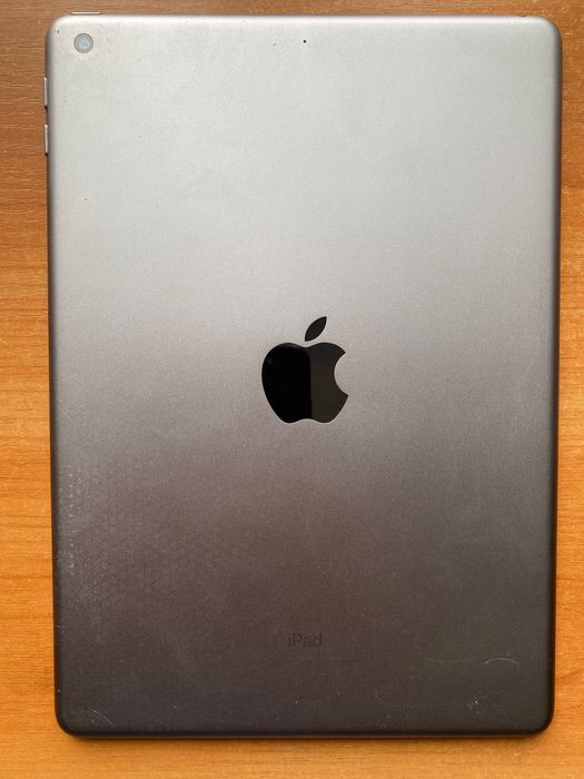 Apple iPad 6-го покоління (2018, Wi‑Fi, 32 ГБ)