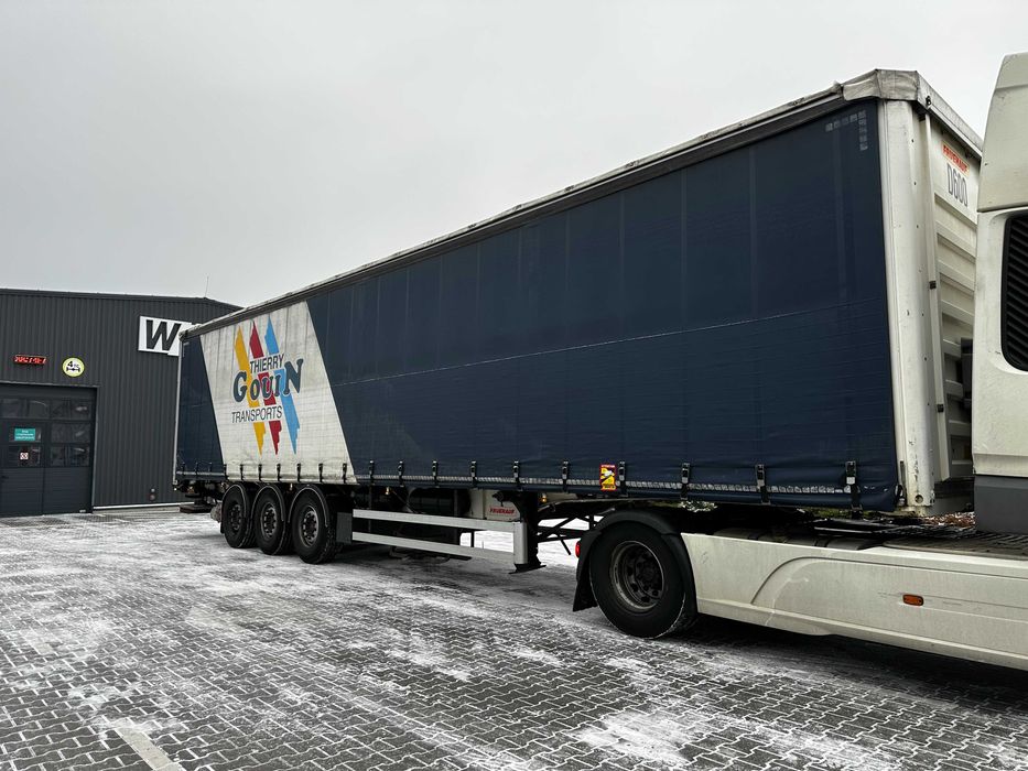 Напівпричіп штора FRUEHAUF