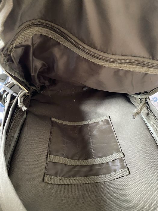 Vendo uma mochila em bom estado