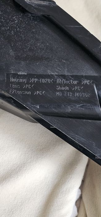 Оригинальные противотуманки Lexus  NX 300