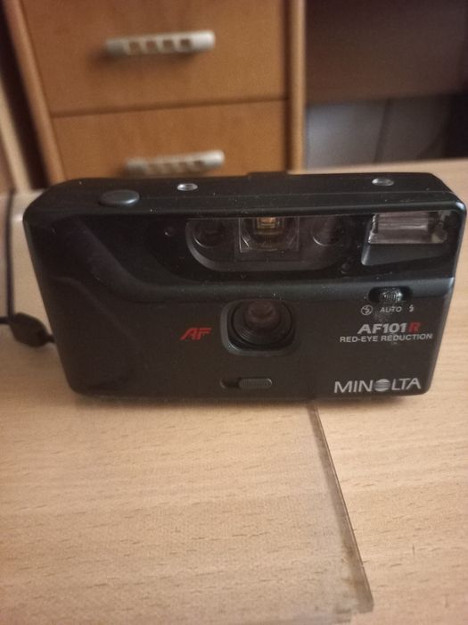 Aparat na klisze minolta