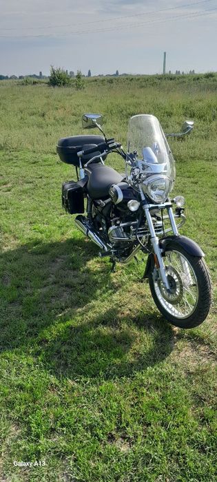 Продам мотоцикл bajaj avenger 220