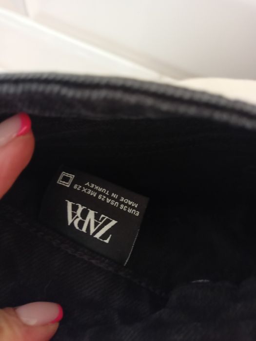 Szorty, bermudy,  jeansowe firmy Zara, rozmiar S
