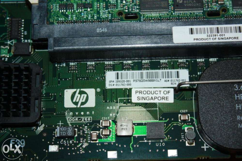 Controladora hp smart array 6400 ultra 320 2x2 canais usada