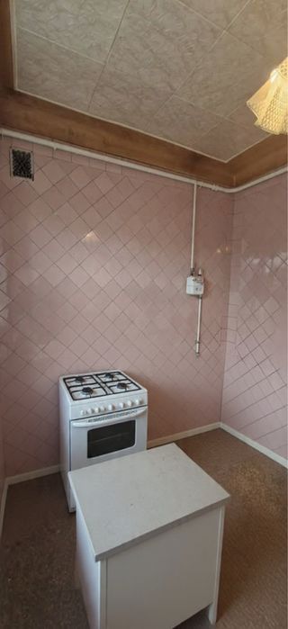 Власнік 3 кімнатна сталинка проспект героів харькова 57/63