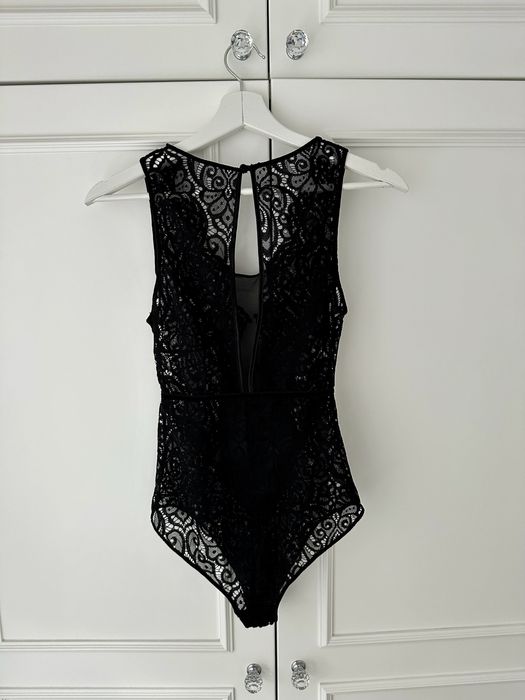 Piekne koronkowe body