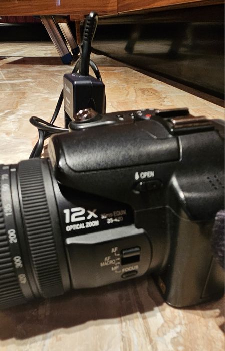 Aparat cyfrowy Panasonic Lumix DMC-FZ30